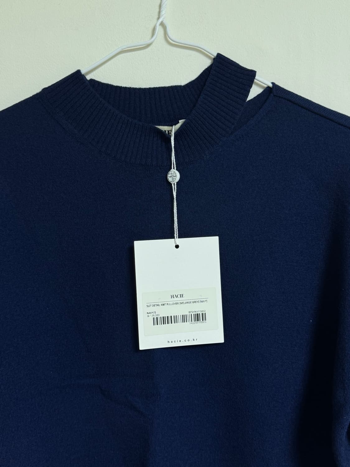 하시에 슬릿 니트 네이비 s 새상품 (129000원) 상품이미지8