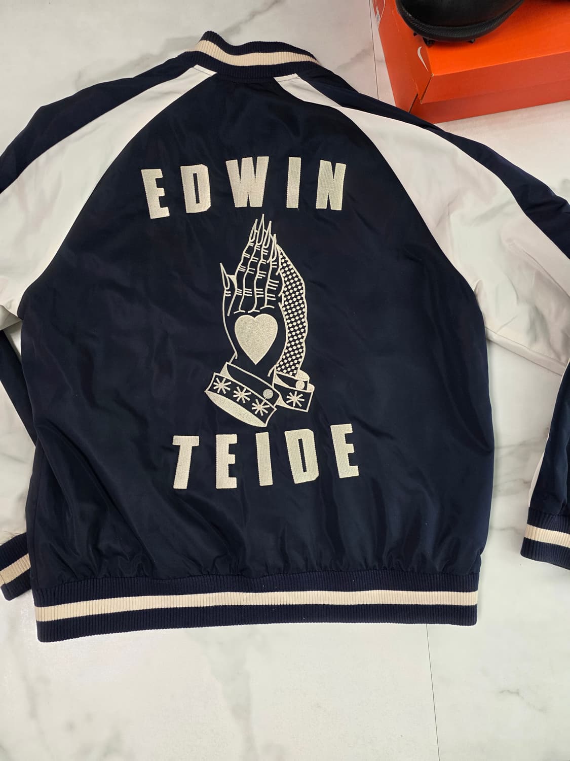 EDWIN “TEIDE” Souvenir Bomber 상품이미지2