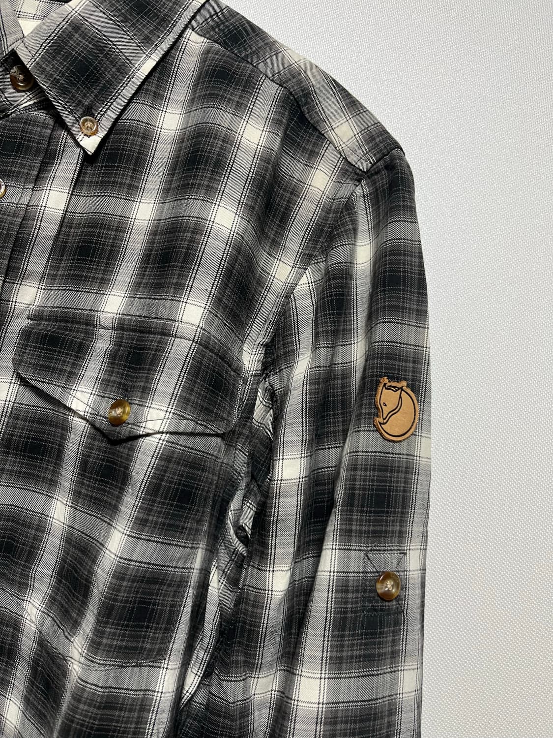 피엘라벤 블랙 체크 셔츠 S 상품이미지4