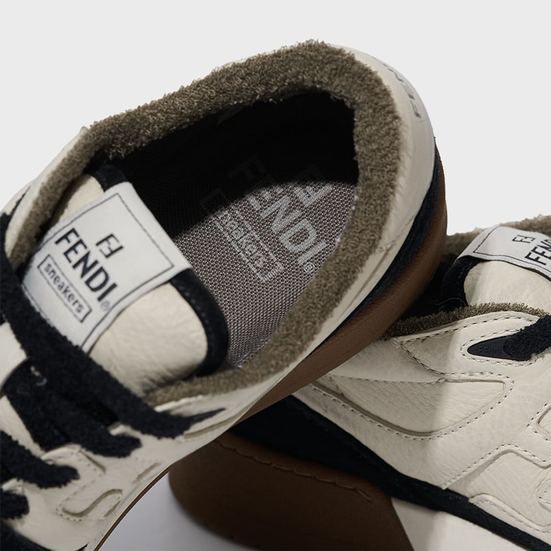 FENDI sneakers EU38(womens) 상품이미지6