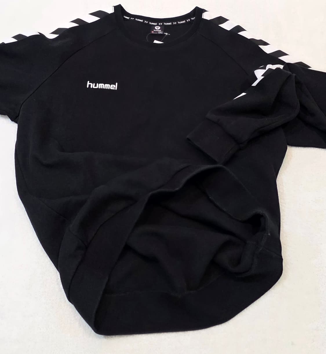 험멜 맨투맨 "HUMMEL" 상품이미지3