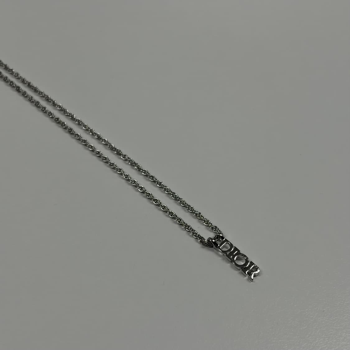 디올 이니셜 목걸이 상품이미지9