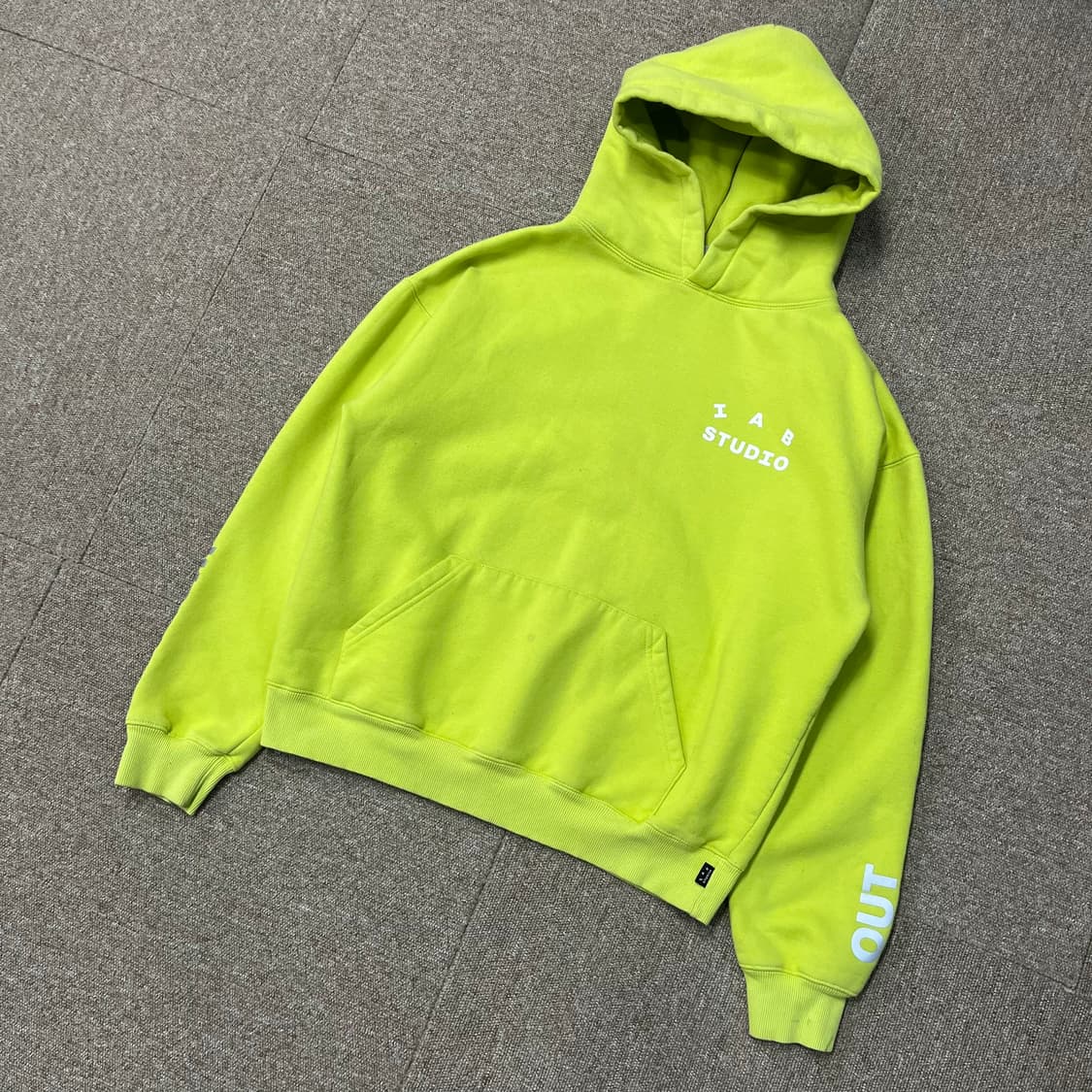 아이앱 스튜디오  x 웍스아웃 후드 상품이미지2