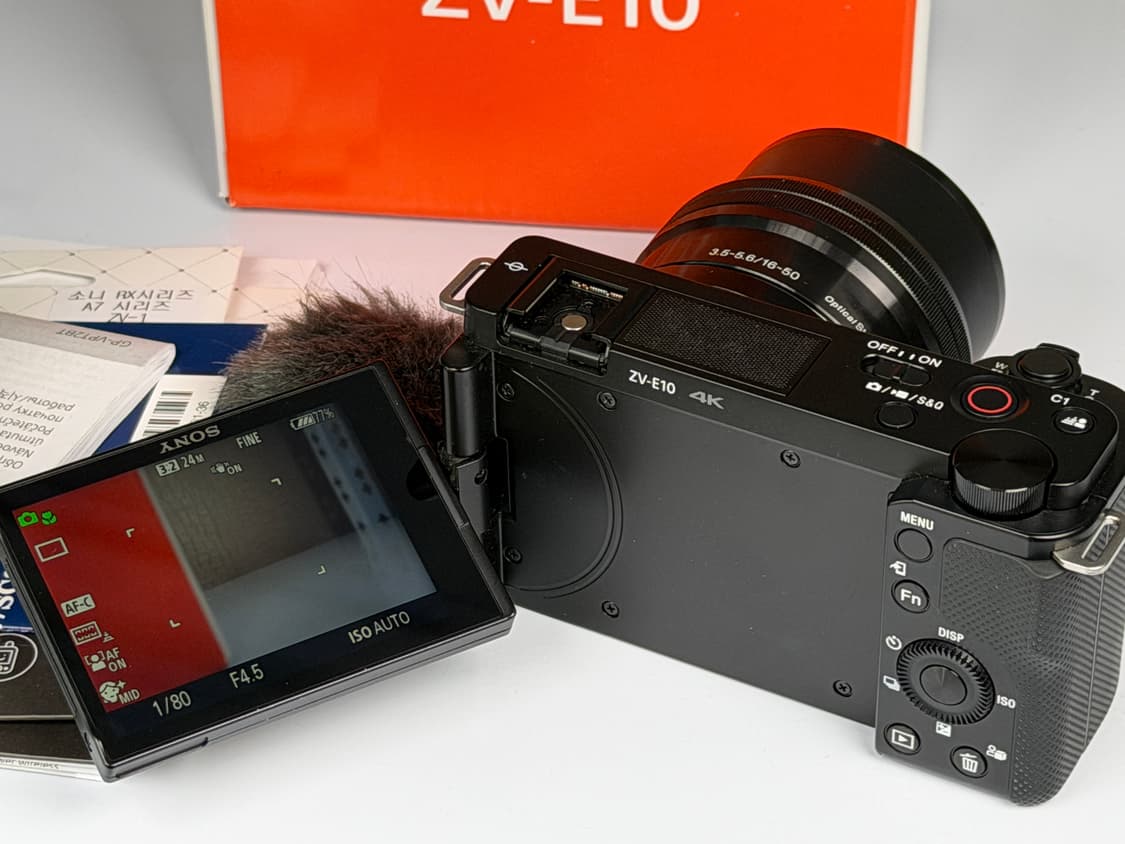 소니 ZV-E10 브이로그 미러리스 카메라(84컷) 상품이미지6