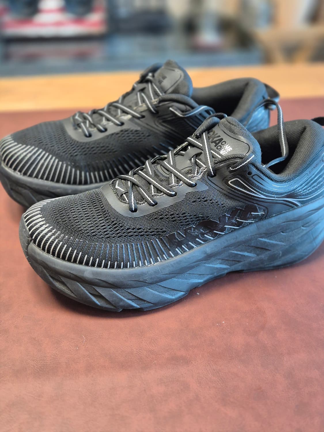 250 호카오네오네 본디7 런닝화 상품이미지3