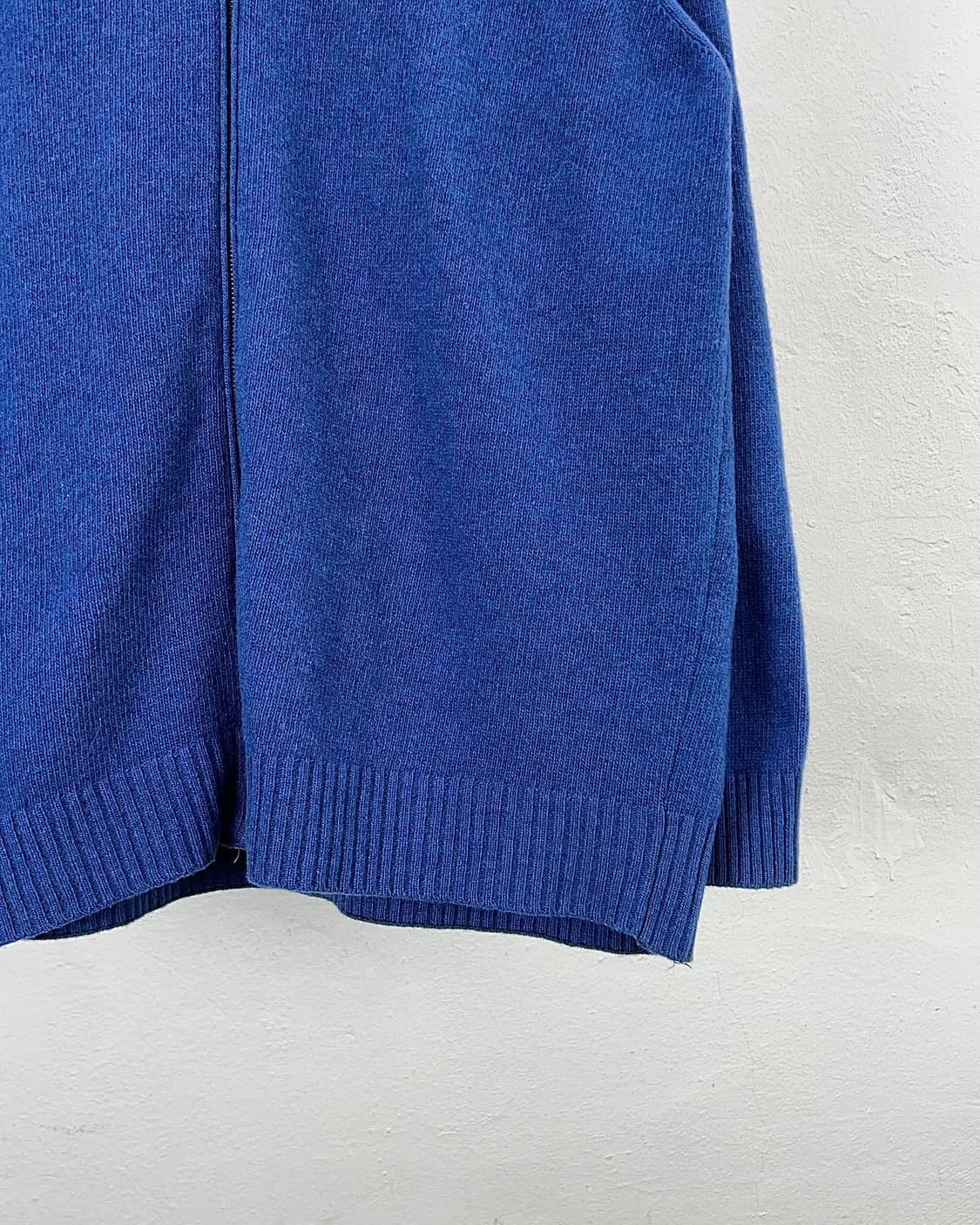 버버리 스카이 블루 캐시미어 울 혼방 엘보패치 풀집업 니트 자켓 상품이미지5