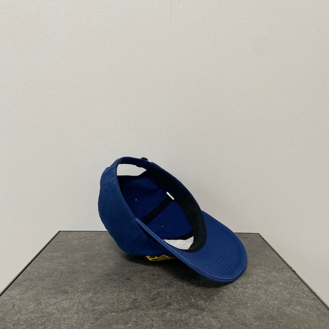 슈프림 23FW 웜업 워시드 네이비 볼캡 모자 상품이미지8