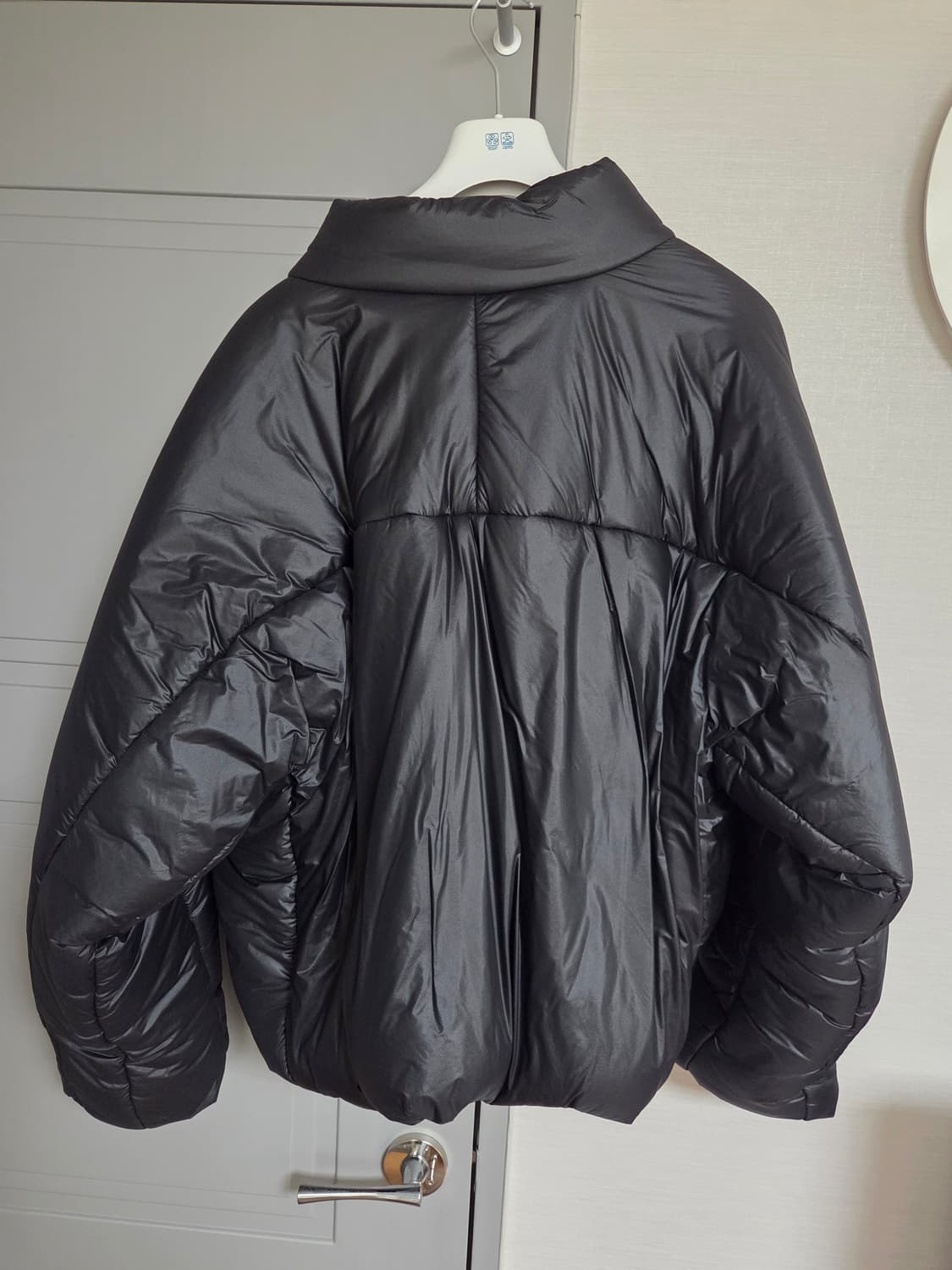 이지 갭 YZY 패딩 블랙 S사이즈 상품이미지3