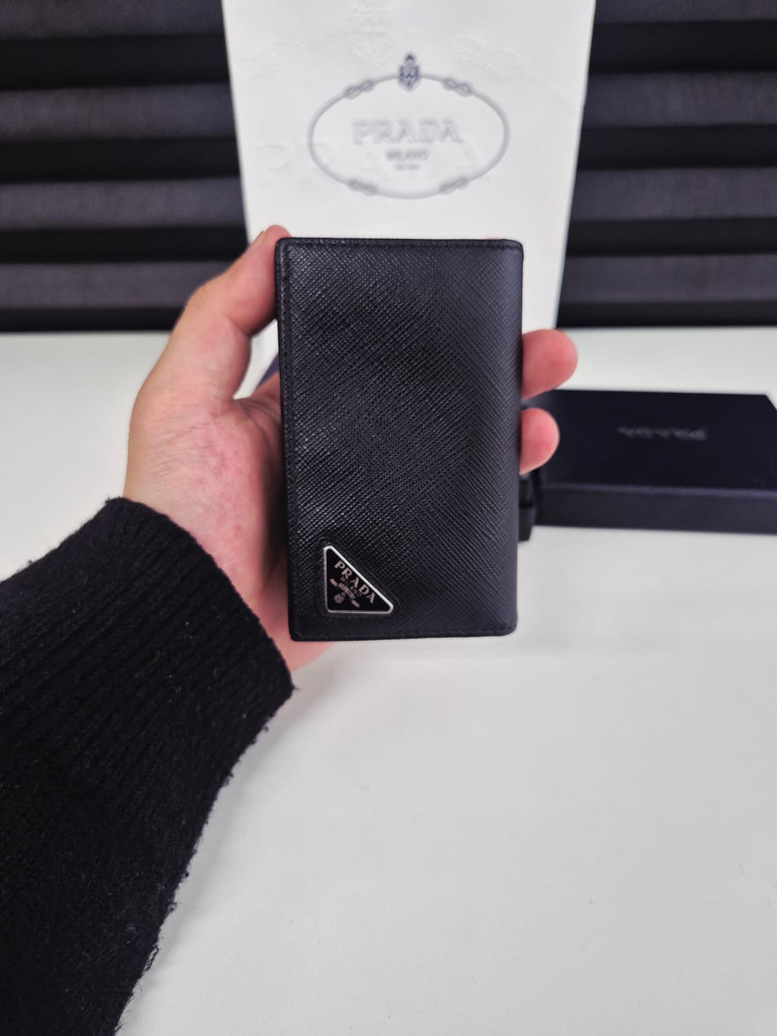 프라다 사피아노 남성 카드지갑 상품이미지9