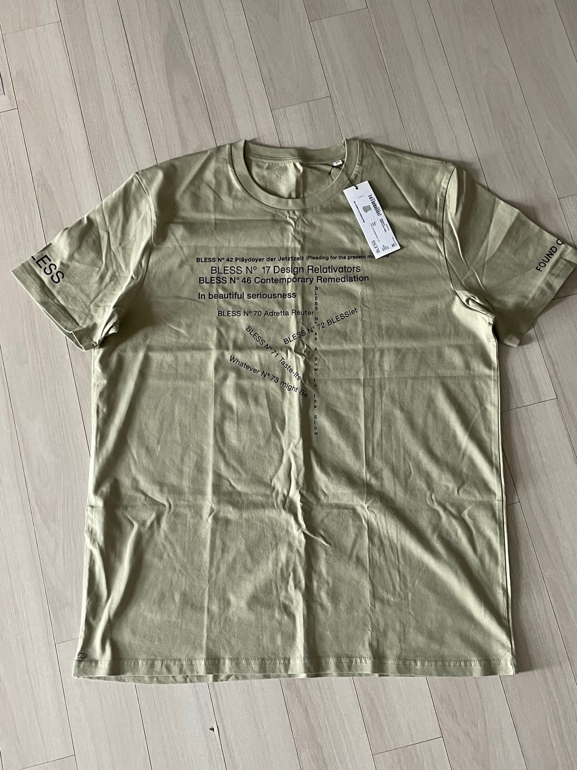 BLESS 블레스 멀티컬렉션 III 티셔츠 L 새상품 상품이미지1