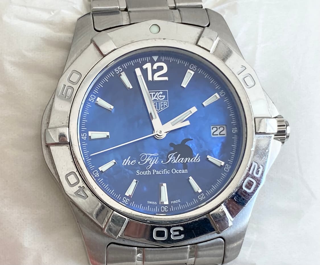 태그호이어 아쿠아레이서 피지 한정판 38mm 오토메틱 선레이블루 상품이미지4