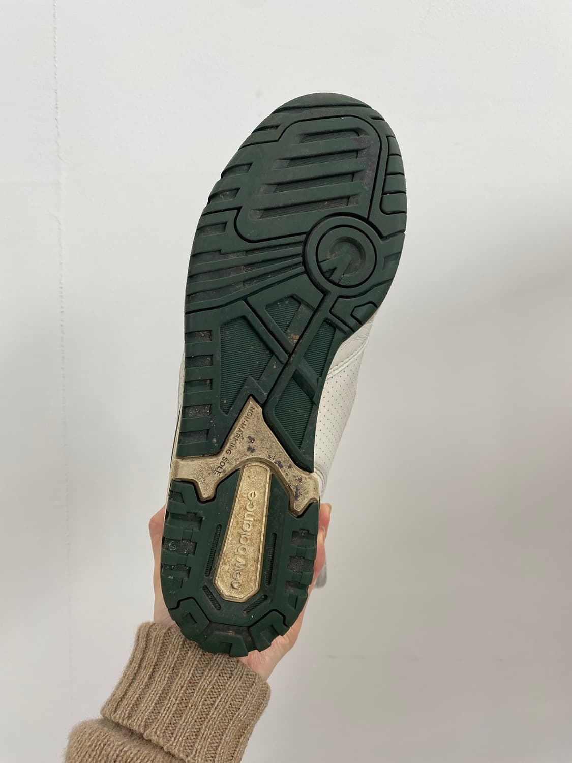 뉴발란스 X 에임레온도르 650R 상품이미지5