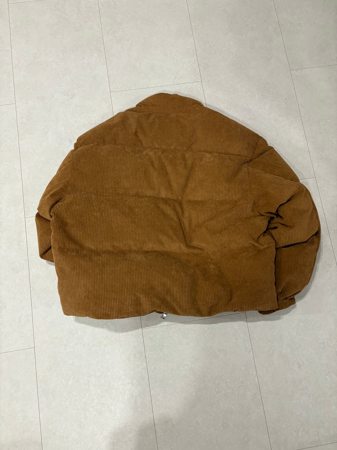 키뮤어 코듀로이 패딩점퍼 카멜색상 상품이미지4