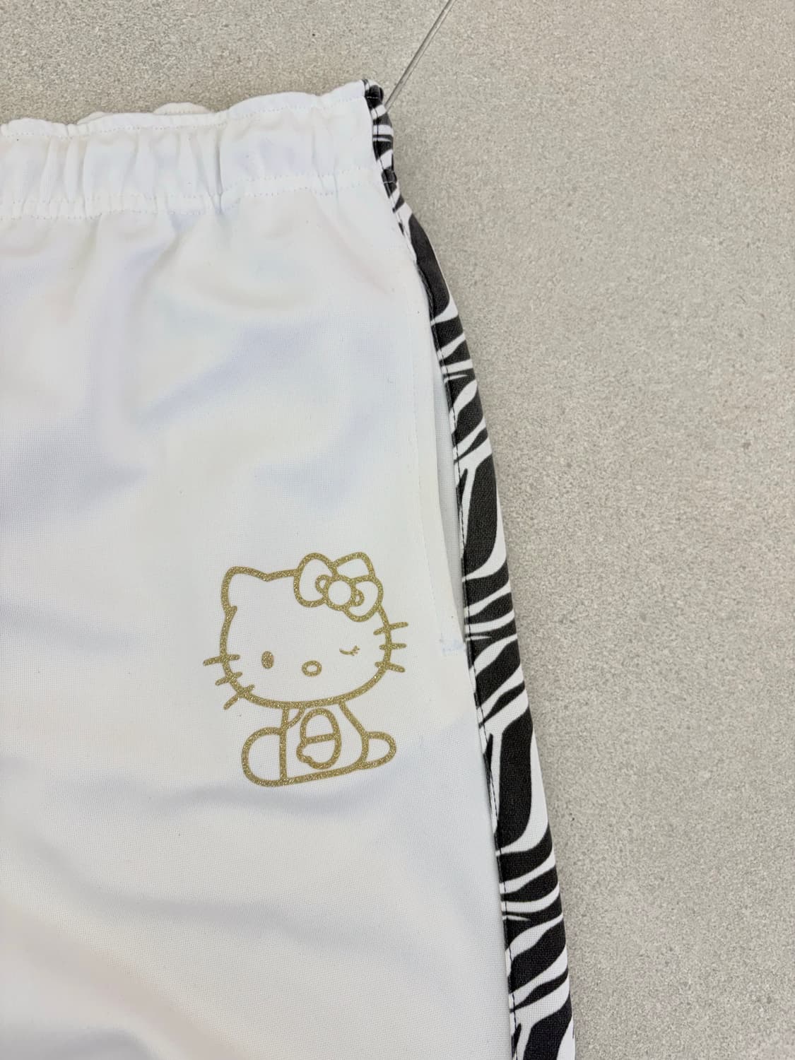화이트 헬로키티 셋업 상품이미지8