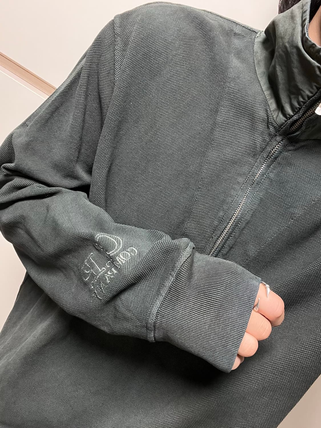 04ss CP컴퍼니 소매자수 하프집업 상품이미지2