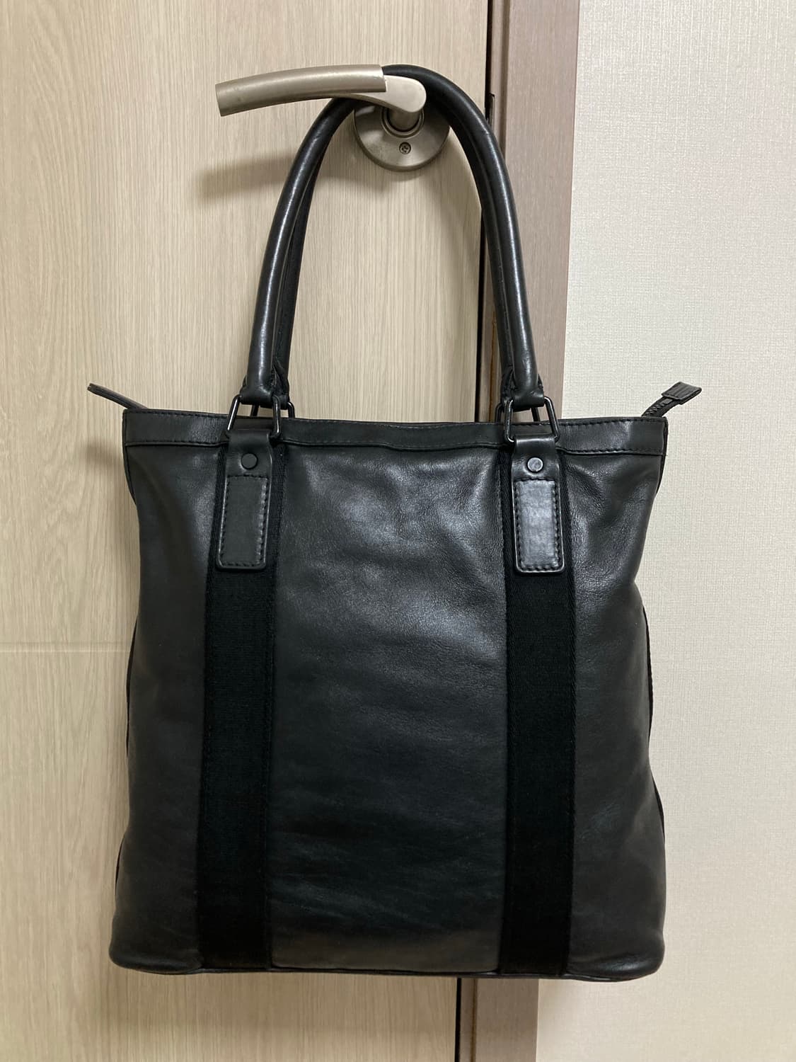 버버리 가죽 토드백 가방 판매 상품이미지3