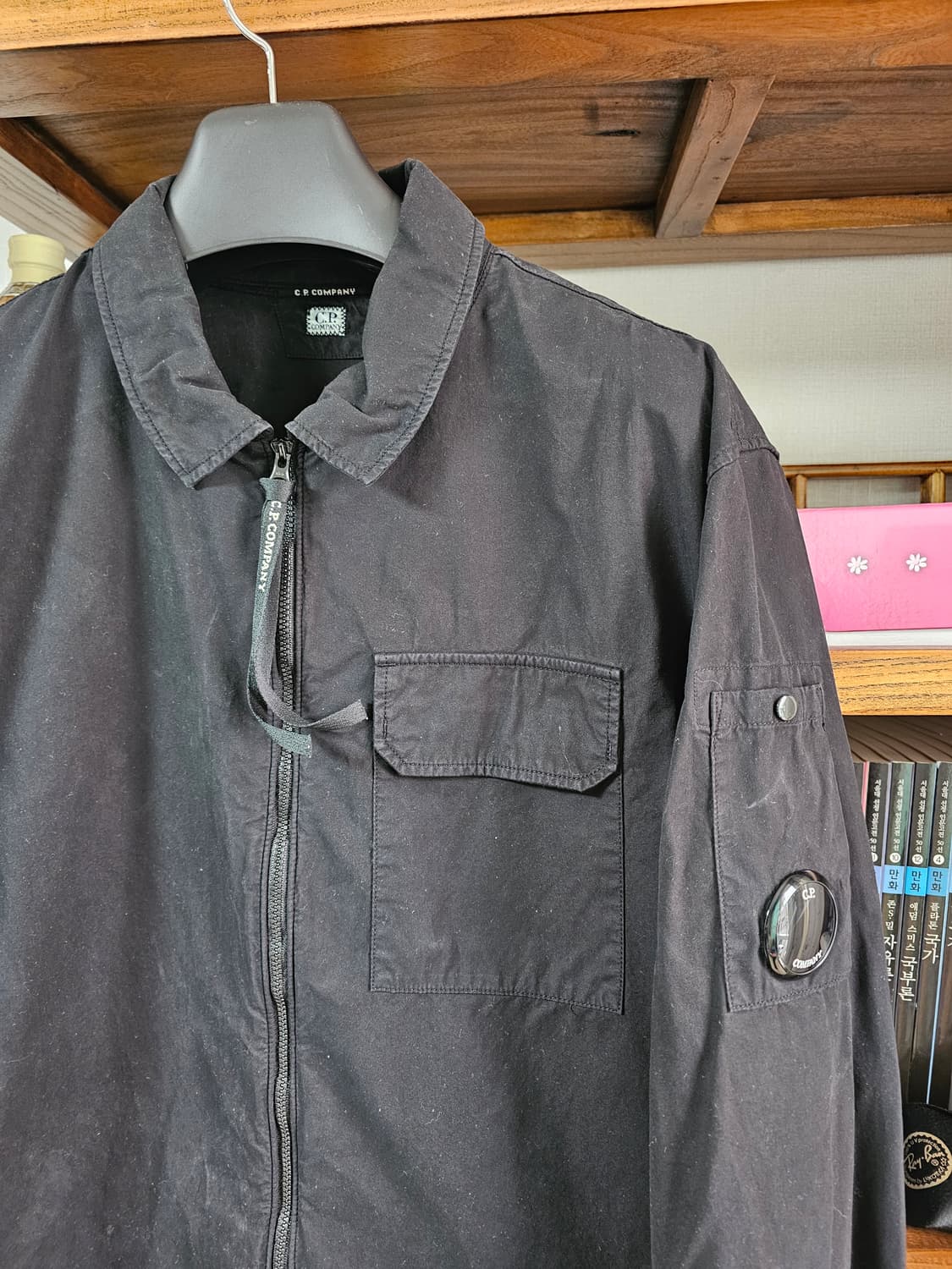 가장 인기 기본 모델 씨피 CP컴퍼니 블랙 자켓 XL 팔아요 상품이미지2