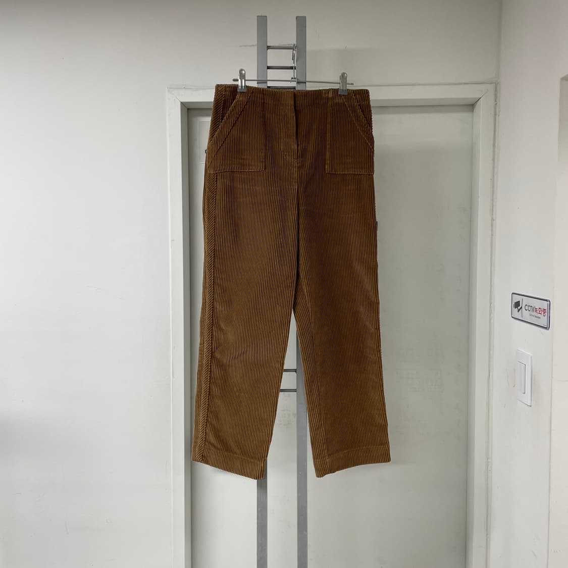 버버리 코듀로이 팬츠 브라운 14Y(W) 상품이미지1