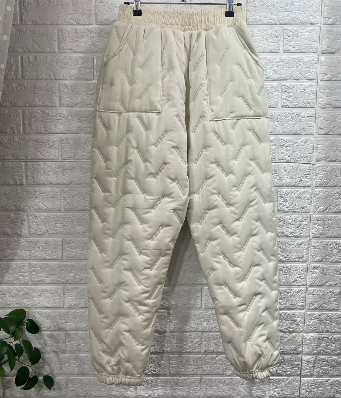 밴딩 누빔조거바지 패딩바지 새상품:) 누빔패딩팬츠겨울바지 상품이미지2