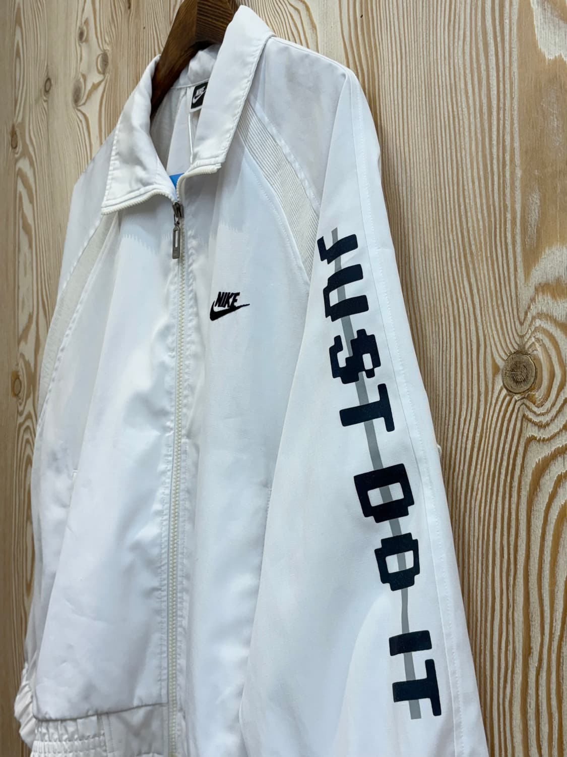 나이키 바람막이 상품이미지5