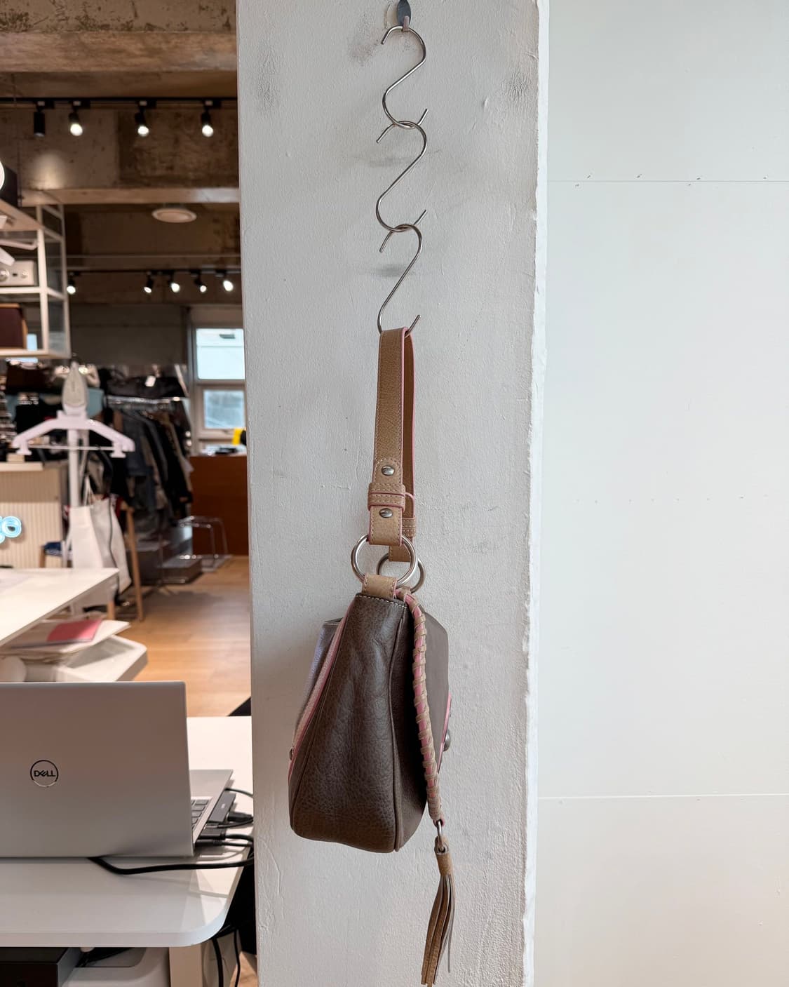 로에베 브라운 플라멩코 숄더백  상품이미지6