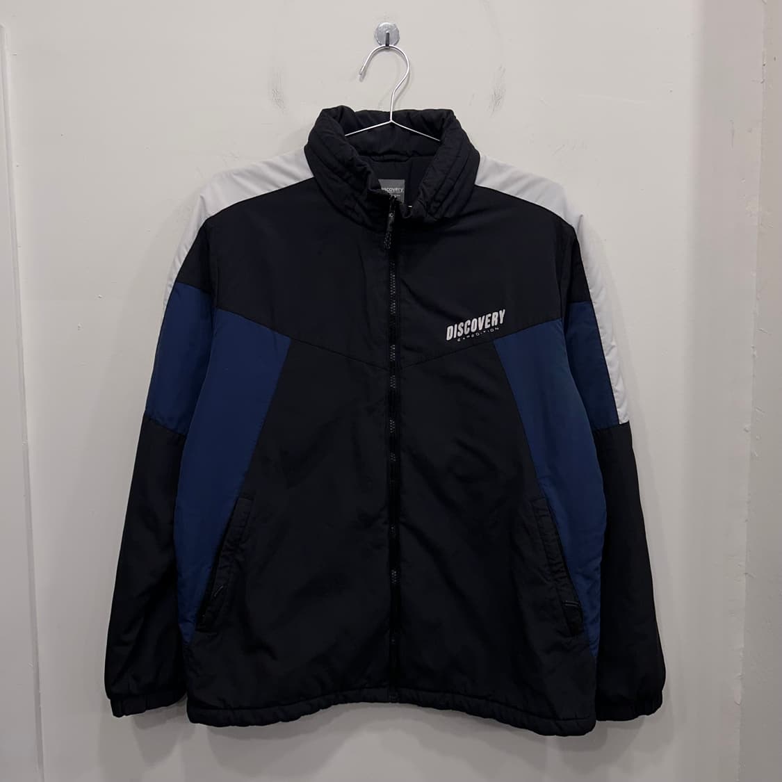 디스커버리 3M신슐레이트 배색 나일론 자켓 상품이미지2