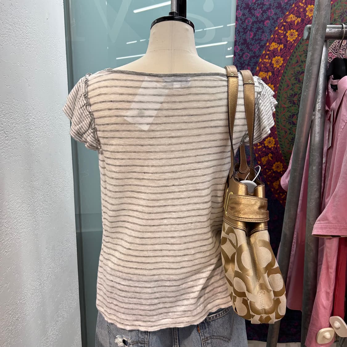 Burberry Stripe Shirring T-shirts 상품이미지3