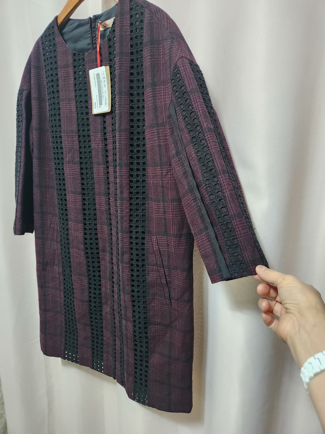 새상품 질바이질스튜어트 체크 펀칭 원피스택가358000 상품이미지3