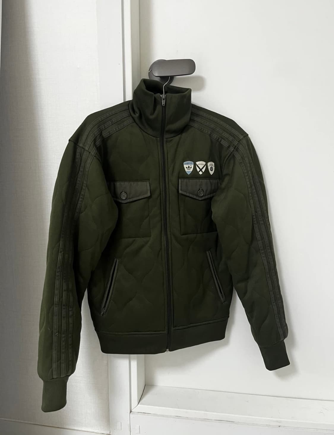 아디다스 퀄티드 패딩  상품이미지1