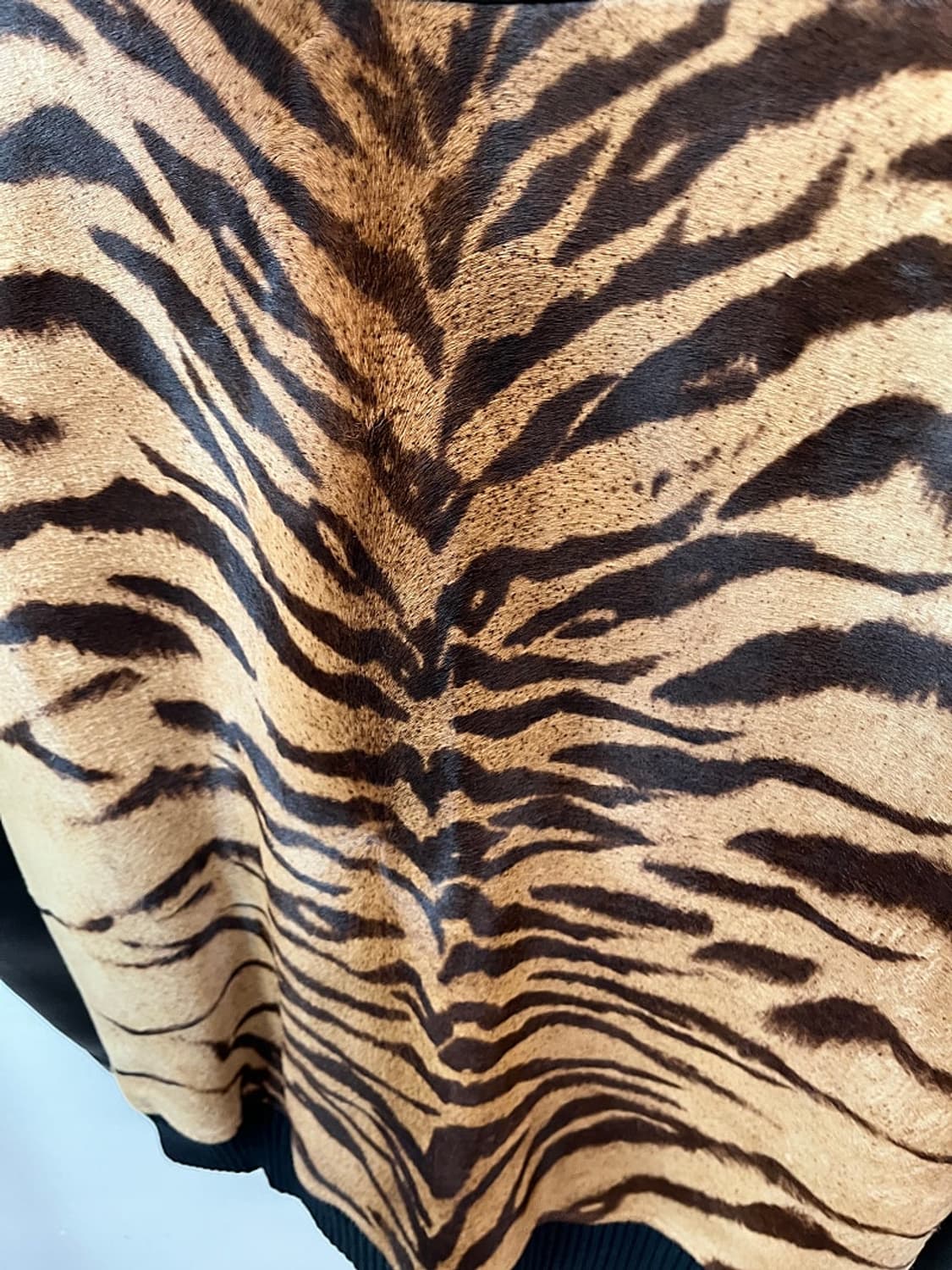 95) 발망 컬렉션 타이거 송치 가죽자켓  상품이미지7