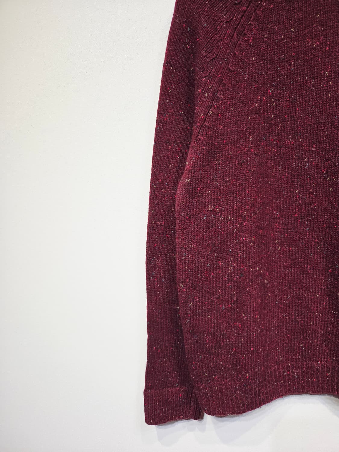 칼하트 WIP 앵글리스틱 스웨터 니트 버건디 상품이미지4