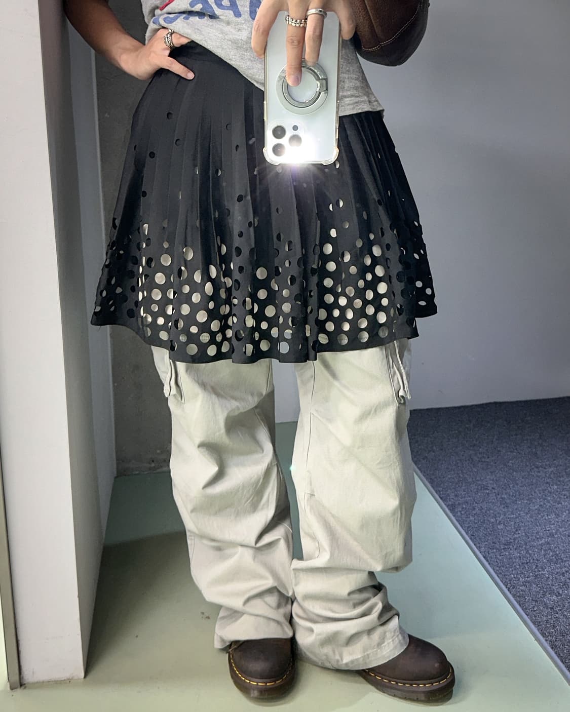 grayish beige cargo pants 상품이미지5