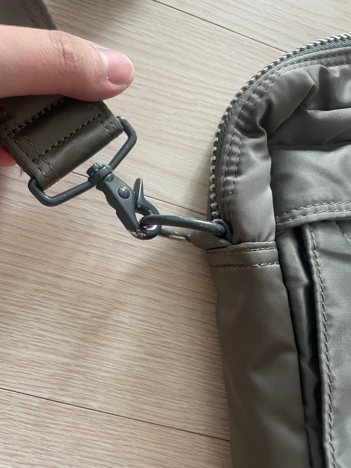 요시다 포터 탱커 브리프케이스 그레이실버 상품이미지4