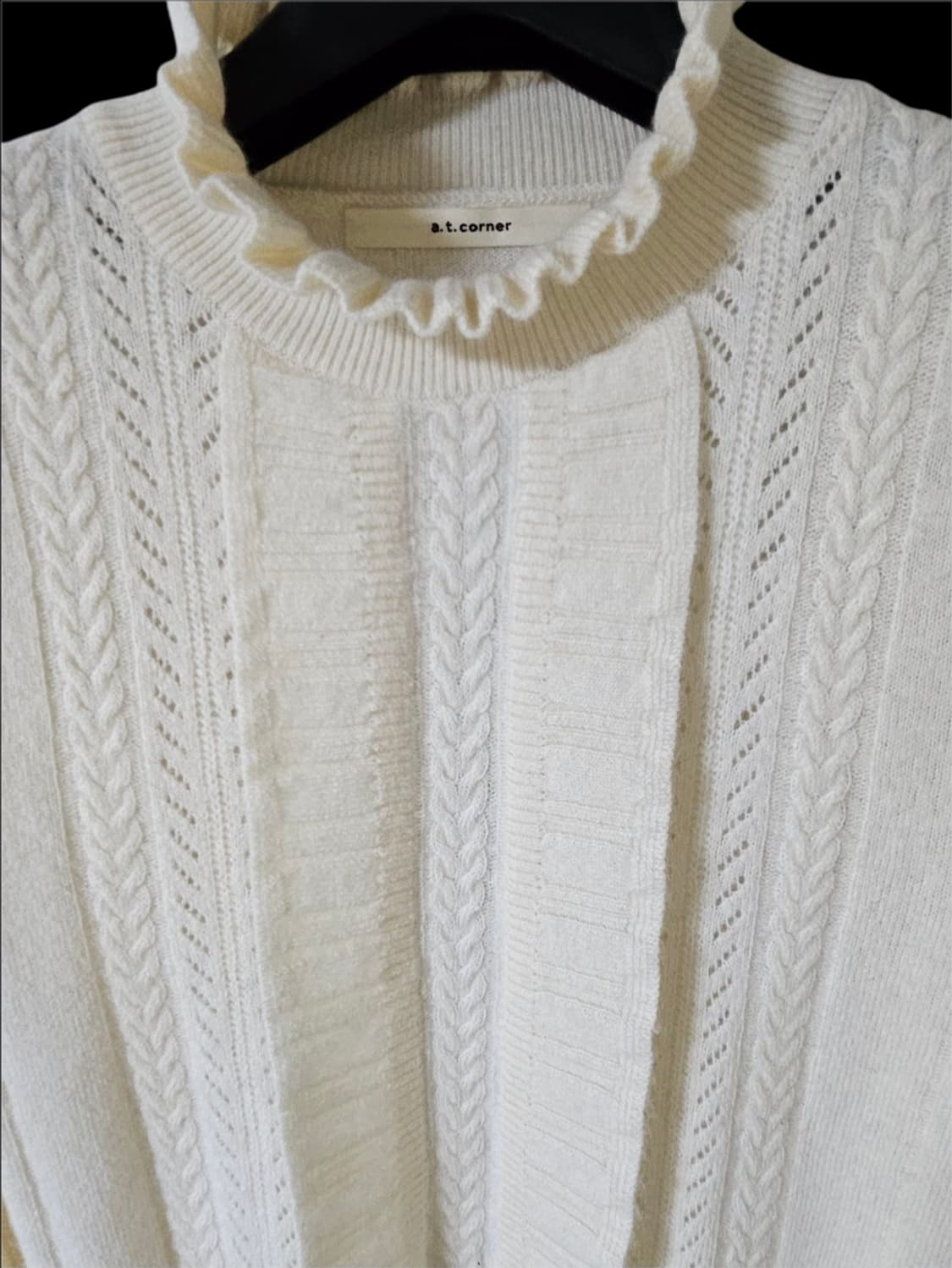 앳코너 아이보리 모크넥 프릴 장식 여성 니트 스웨터 S 상품이미지3