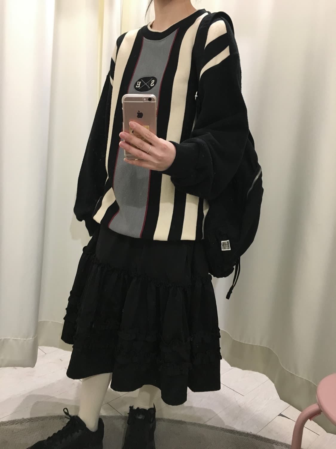 린드버그 스트라이프 기모 오버핏 니트 상품이미지4