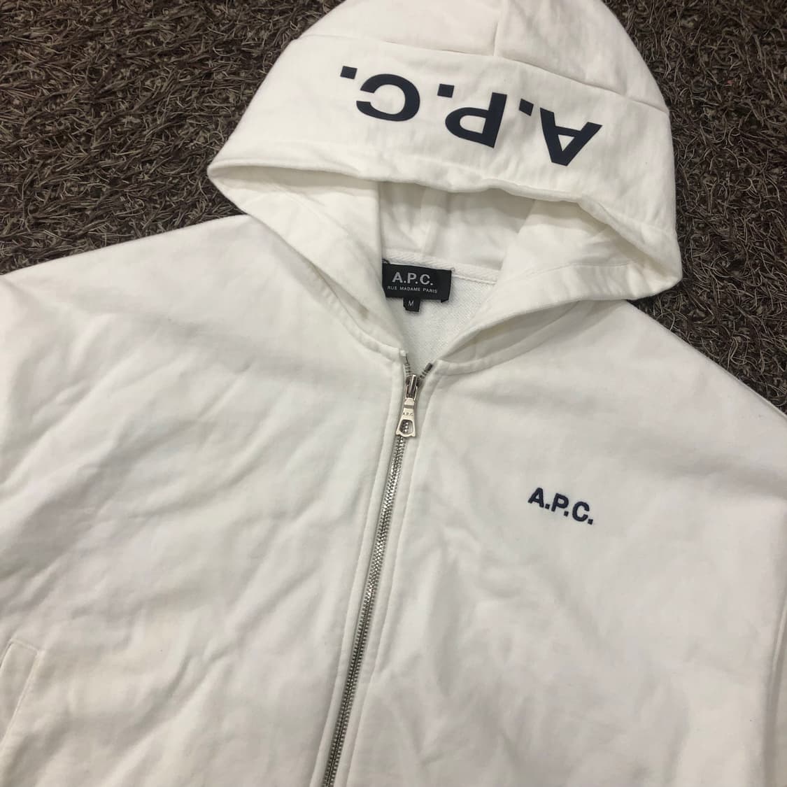 M 아페쎄 APC 크롭 후드집업 상품이미지2