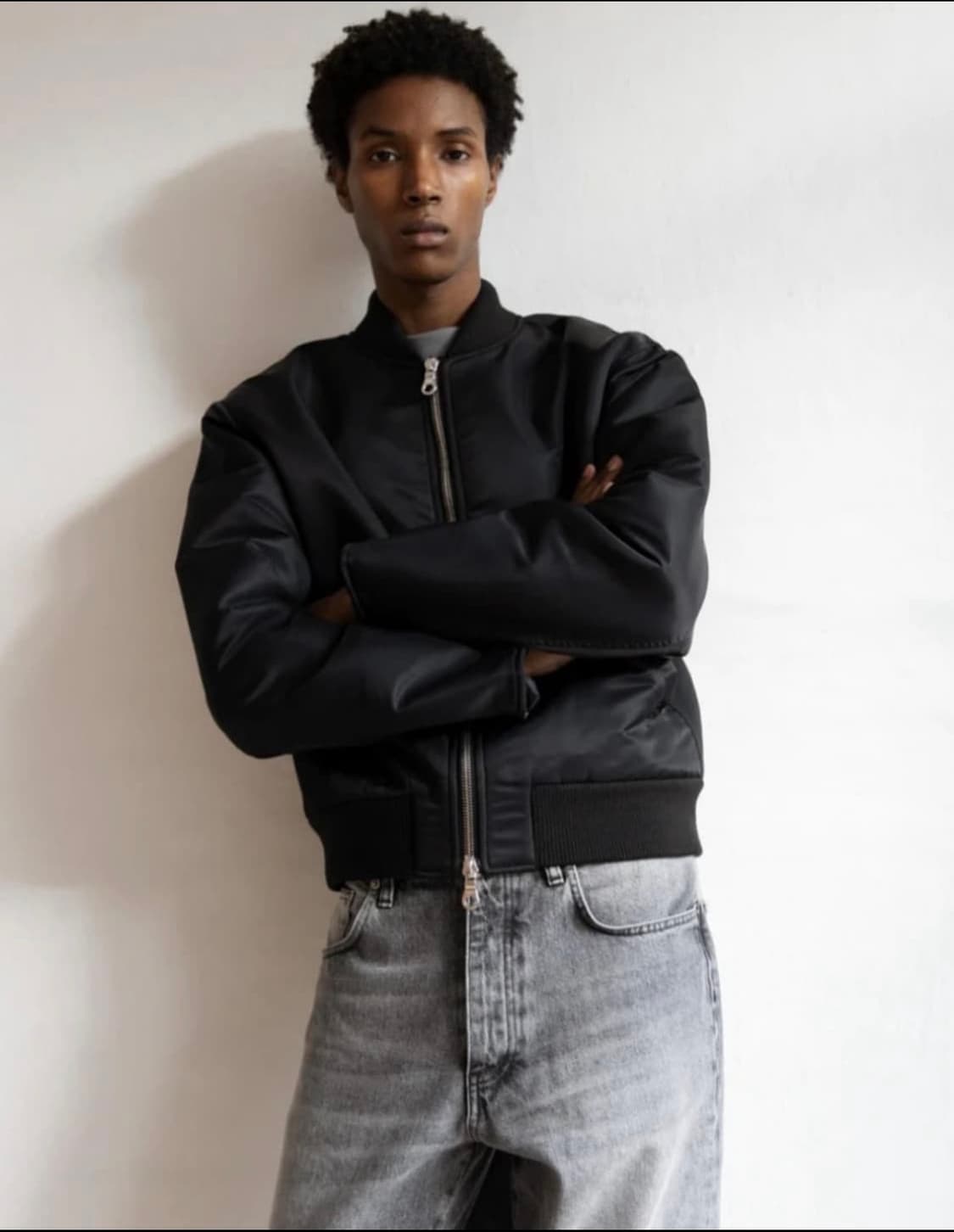 선플라워 봄버 블랙 (50) 상품이미지1