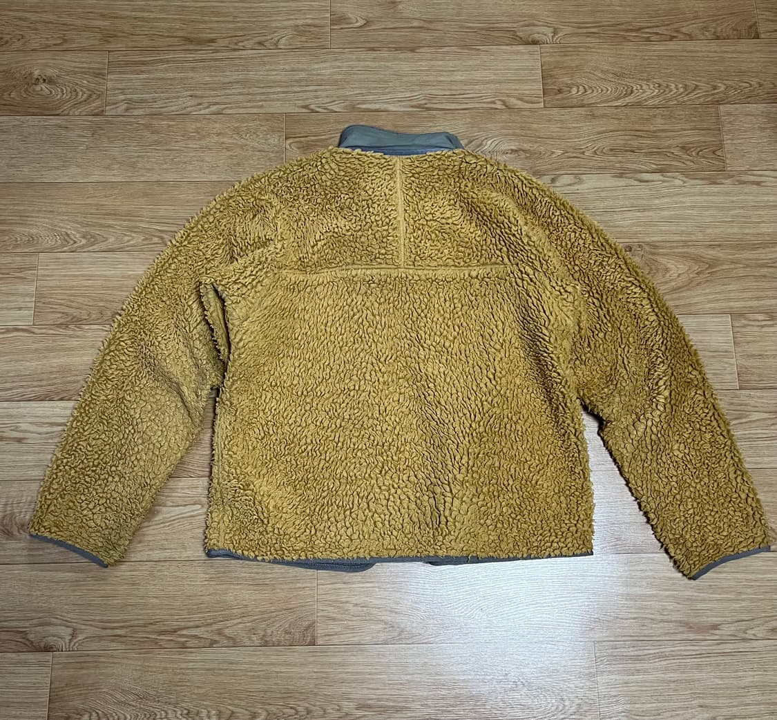 파타고니아 딥파일 샴페인골드 상품이미지2