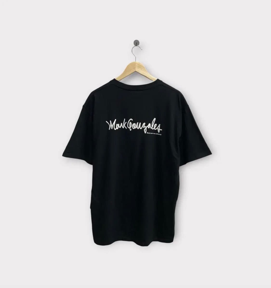 [새상품]마크곤잘레스 블랙 라운드 티셔츠 L 상품이미지5