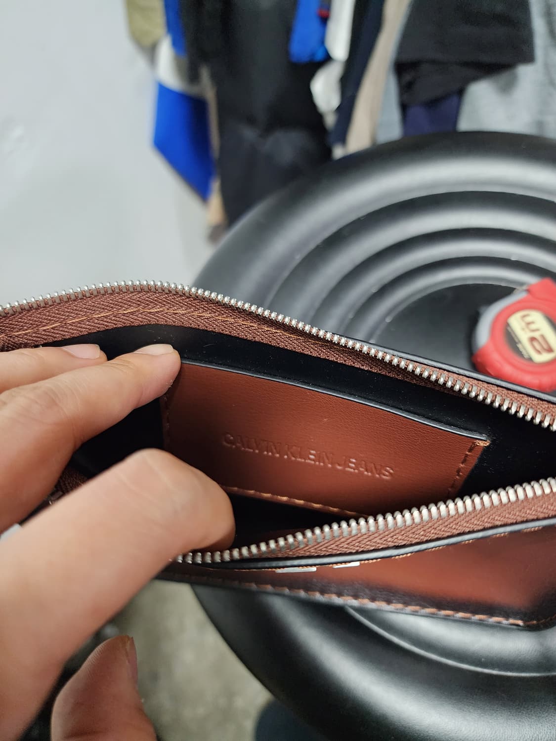 캘빈클라인 브라운 체인 미니백 상품이미지5