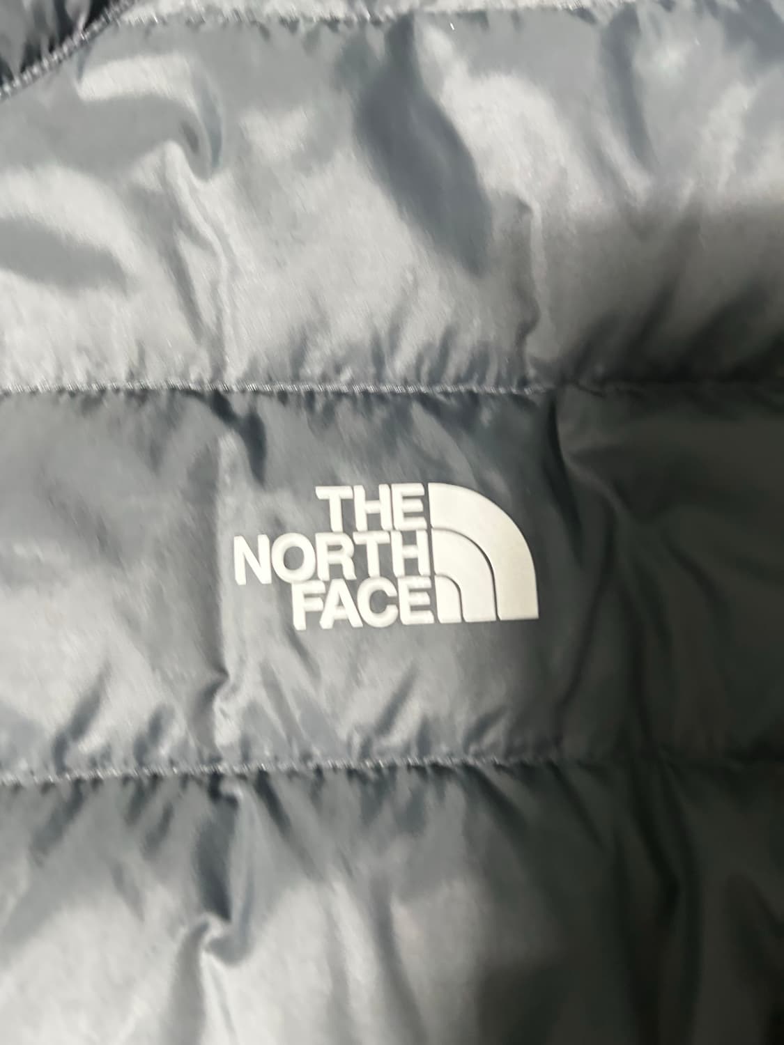노스페이스 경량패딩 l사이즈 상품이미지3