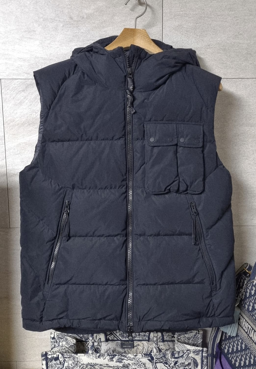 정품) CP컴퍼니  패딩 베스트  상품이미지2