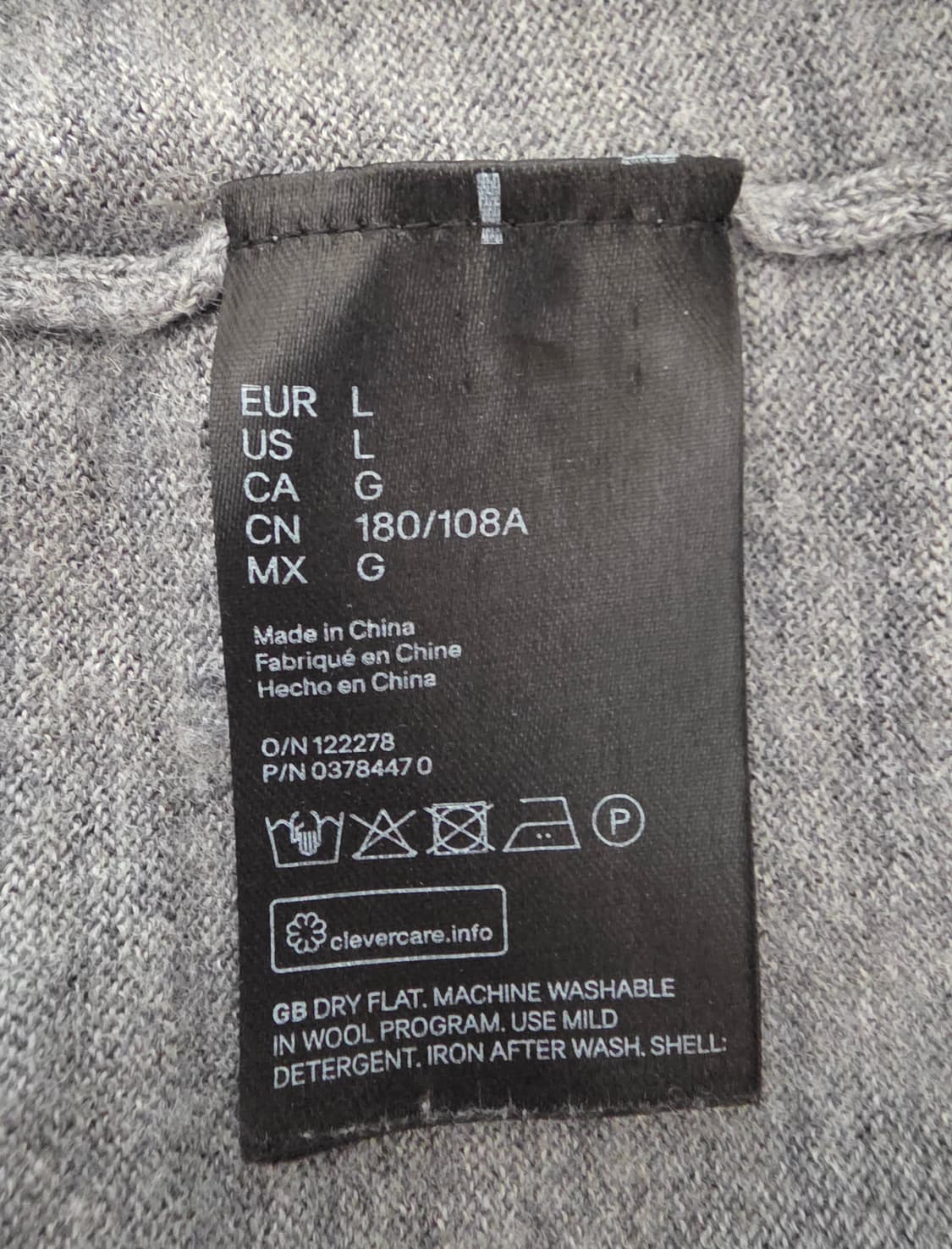 H&M 메리노울 V넥 니트 L 3종 Set
 상품이미지10