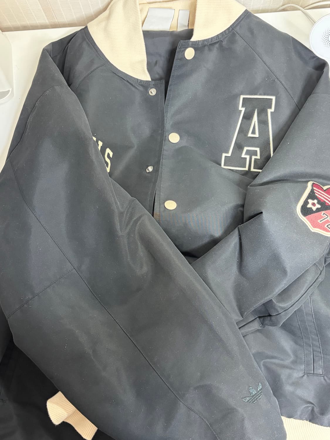 아디다스 봄버자켓 팝니다 상품이미지1