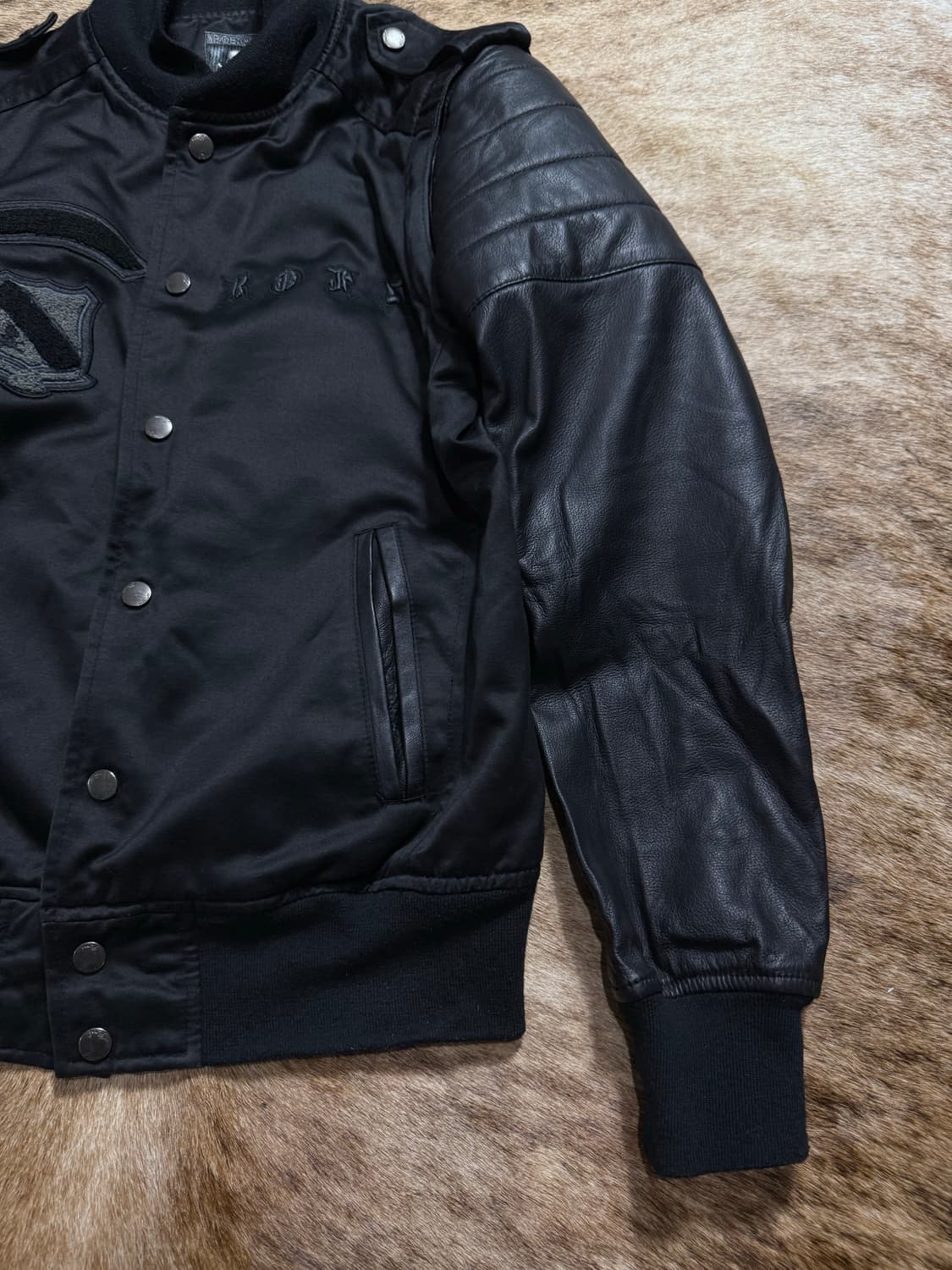 Roen Skull Lambskin Arm Leather Jacket 상품이미지4