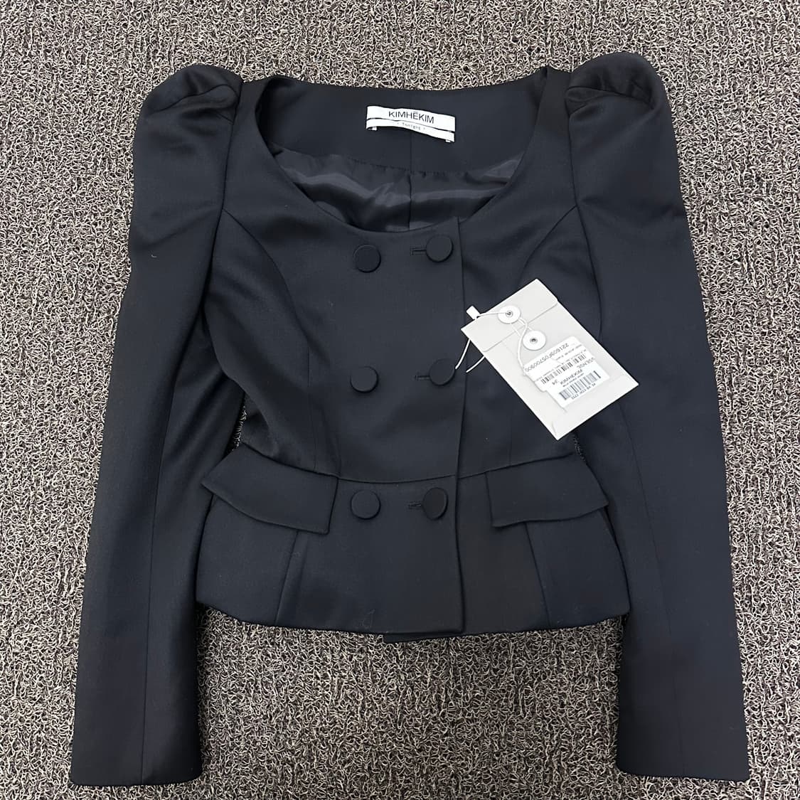 [새상품] KIMHEKIM 김해김 여성 블라우스 긴팔 블랙 34사이즈 상품이미지1