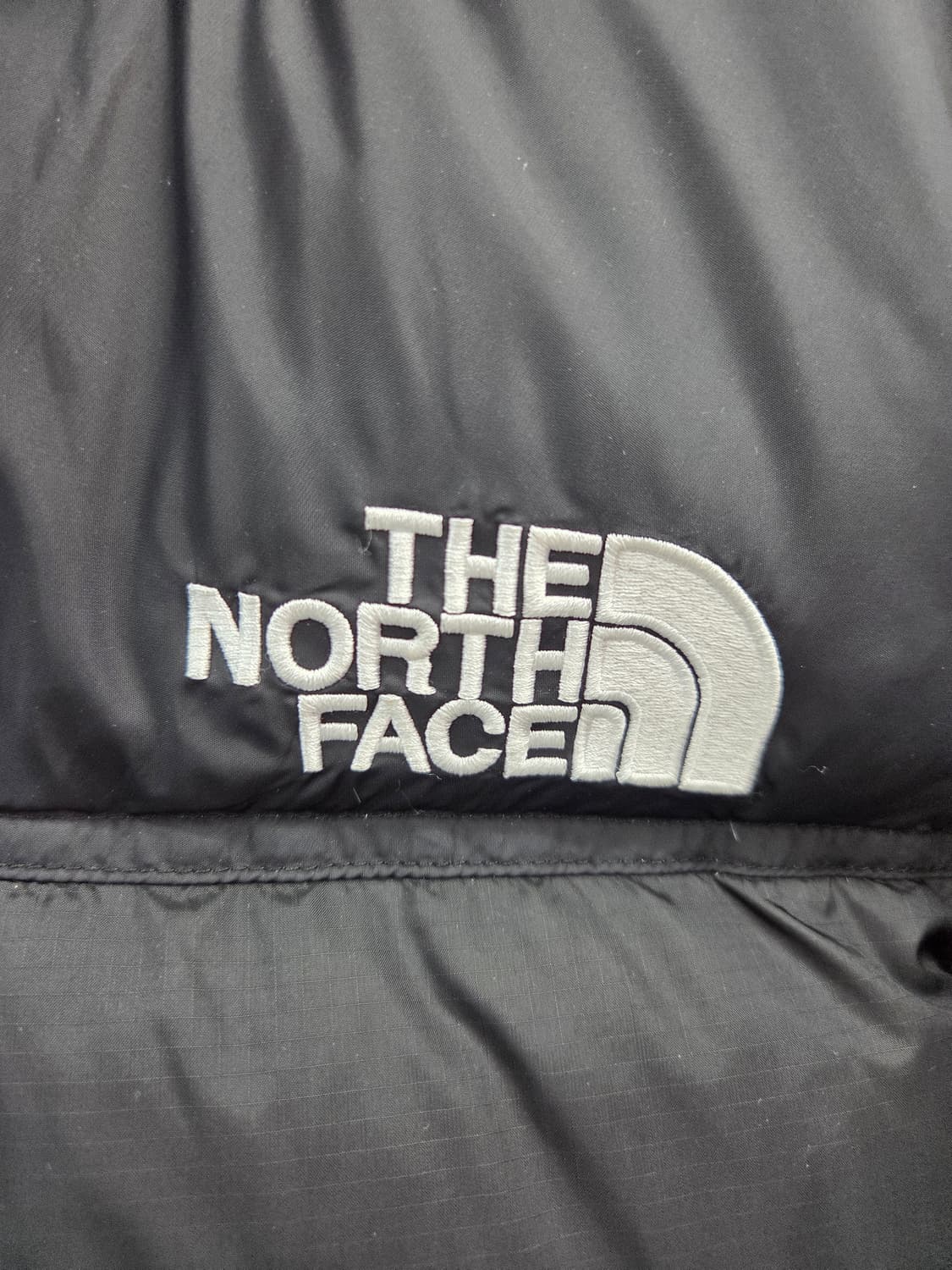 XS 노스페이스1996 레트로 눕시 700블랙 패딩 NF0A4NCH 상품이미지2