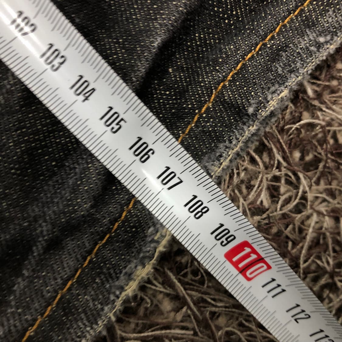 46 돌체앤가바나 아카이브 14 블랙 워싱 디스 데님 팬츠 상품이미지10