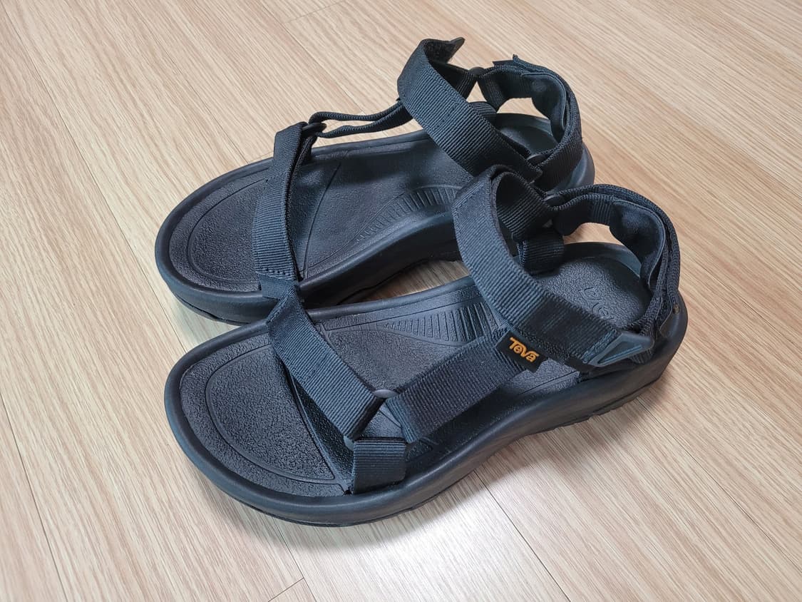테바 블랙 샌들 240mm 상품이미지1