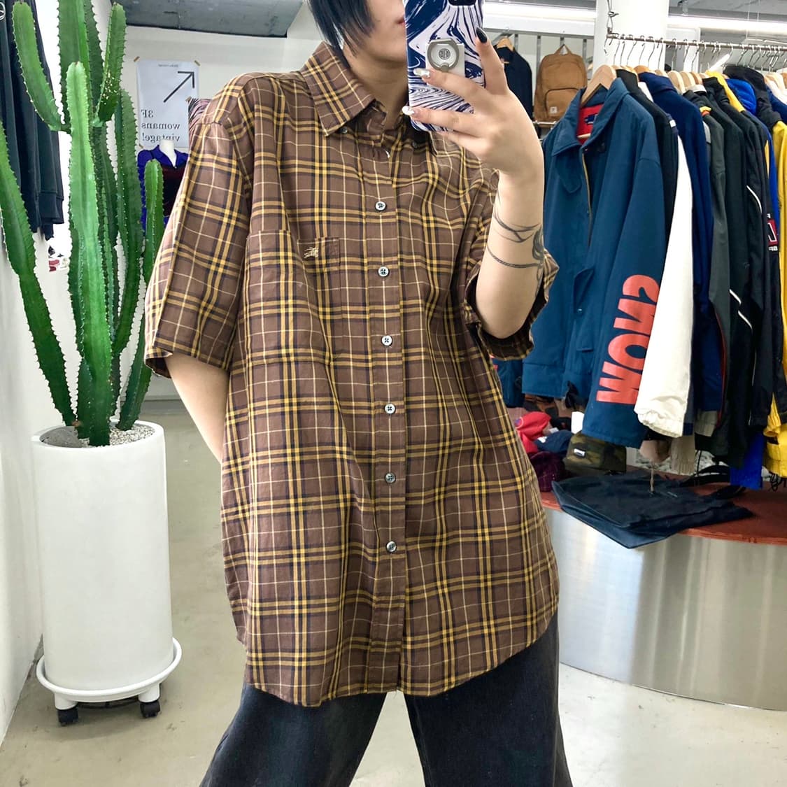 버버리 오리지널 브라운 노바 체크 하프 셔츠 상품이미지2